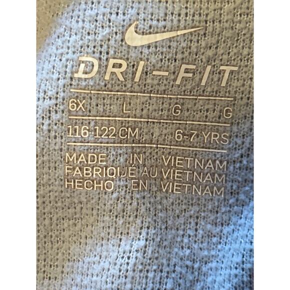 GUC Lot of 2 Nike Kid's Shirt/Hoodie Jacket Size Small/6X - Picture 5 of 5